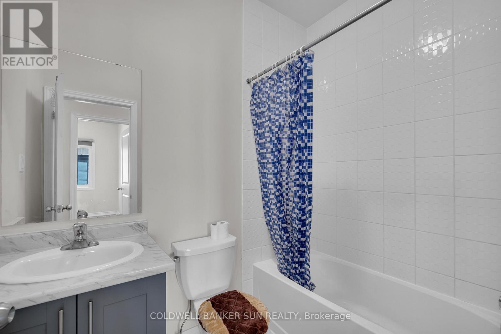 42 Donald Ficht Crescent, Brampton, Ontario  L7A 5H8 - Photo 34 - W12302880