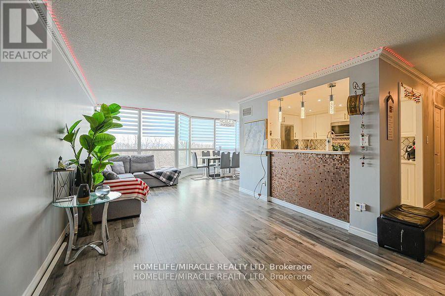 511 - 5 Rowntree Road, Toronto, Ontario  M9V 5G9 - Photo 11 - W12302953