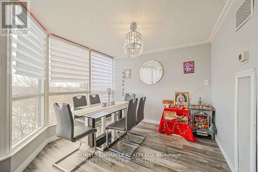 511 - 5 Rowntree Road, Toronto, Ontario  M9V 5G9 - Photo 12 - W12302953