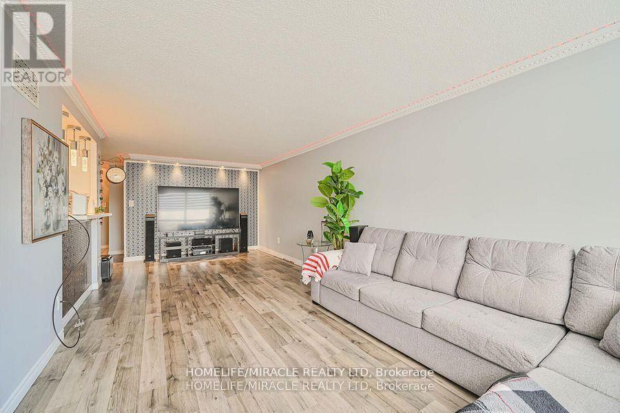 511 - 5 Rowntree Road, Toronto, Ontario  M9V 5G9 - Photo 15 - W12302953