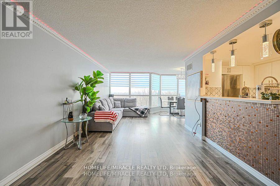 511 - 5 Rowntree Road, Toronto, Ontario  M9V 5G9 - Photo 8 - W12302953