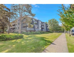 213 17661 58A AVENUE, Surrey, British Columbia