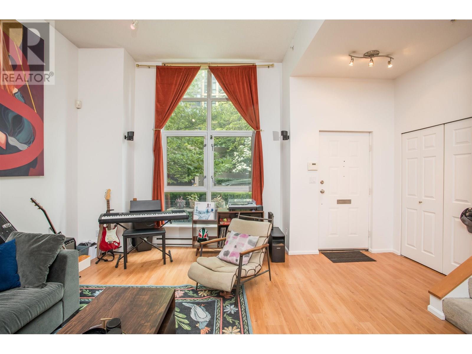 Property at TH8 707 BROUGHTON STREET image 5