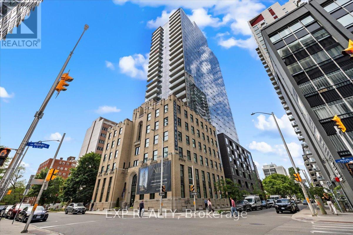 180 METCALFE STREET, Ottawa, Ontario