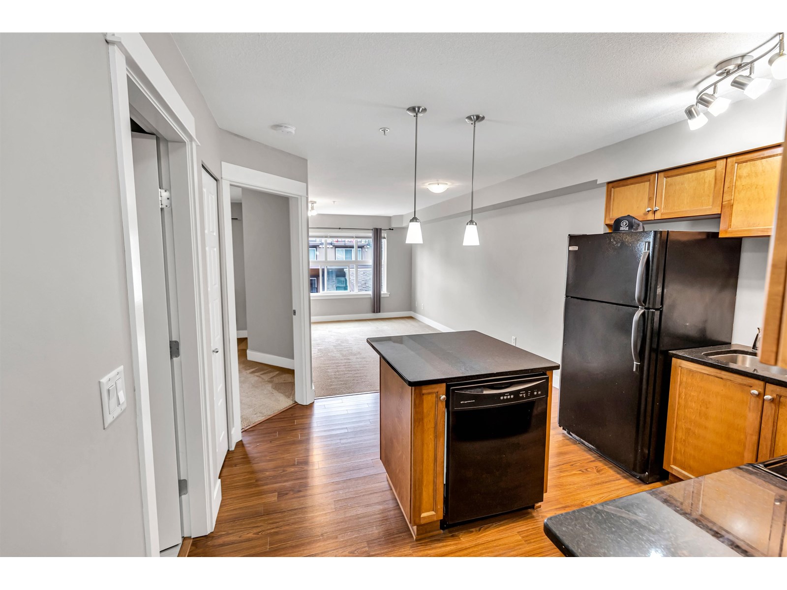 324 30525 Cardinal Avenue, Abbotsford, British Columbia  V2T 0A8 - Photo 5 - R3015055