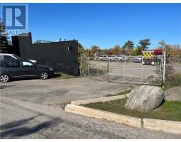 1 WHITLAM AVENUE, Toronto, Ontario