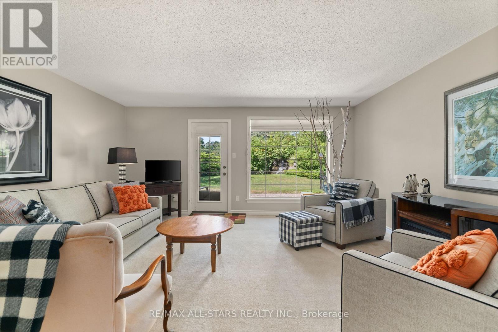 101 - 200 East Street S, Kawartha Lakes, Ontario  K0M 1A0 - Photo 13 - X12300631