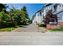 16 8747 162 STREET, Surrey, British Columbia
