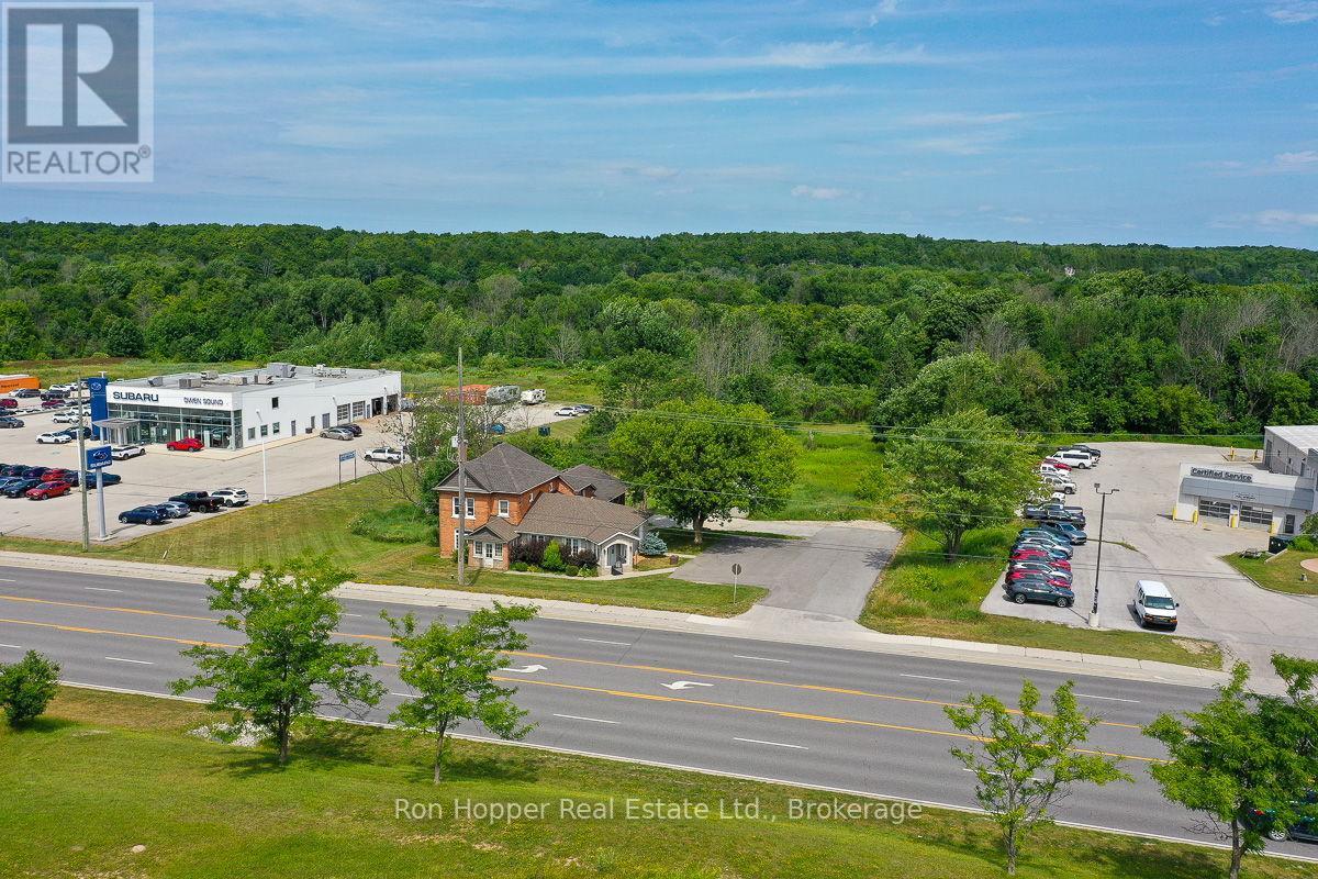 202421 Highway 21 N, Georgian Bluffs, Ontario  N4K 5N7 - Photo 43 - X12303135