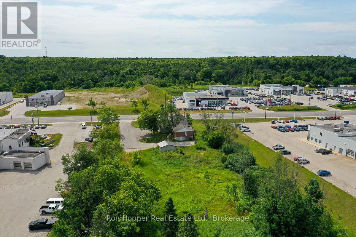 202421 Highway 21 N, Georgian Bluffs, Ontario  N4K 5N7 - Photo 45 - X12303135