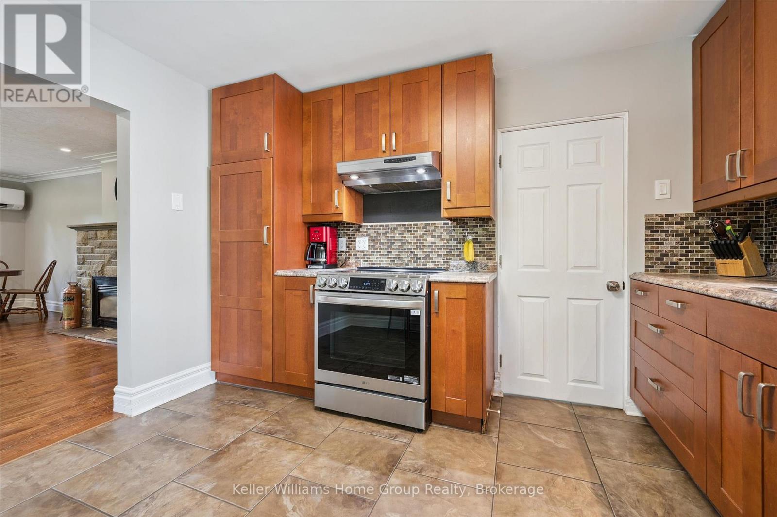 585 Blair Street, Centre Wellington, Ontario  N1M 1S5 - Photo 14 - X12303137