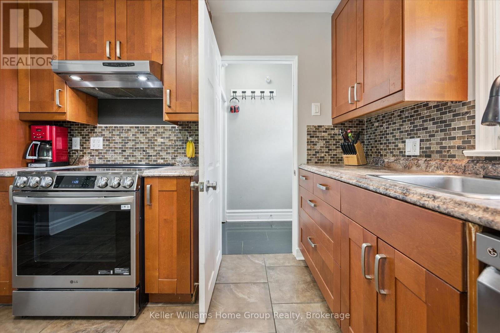 585 Blair Street, Centre Wellington, Ontario  N1M 1S5 - Photo 21 - X12303137