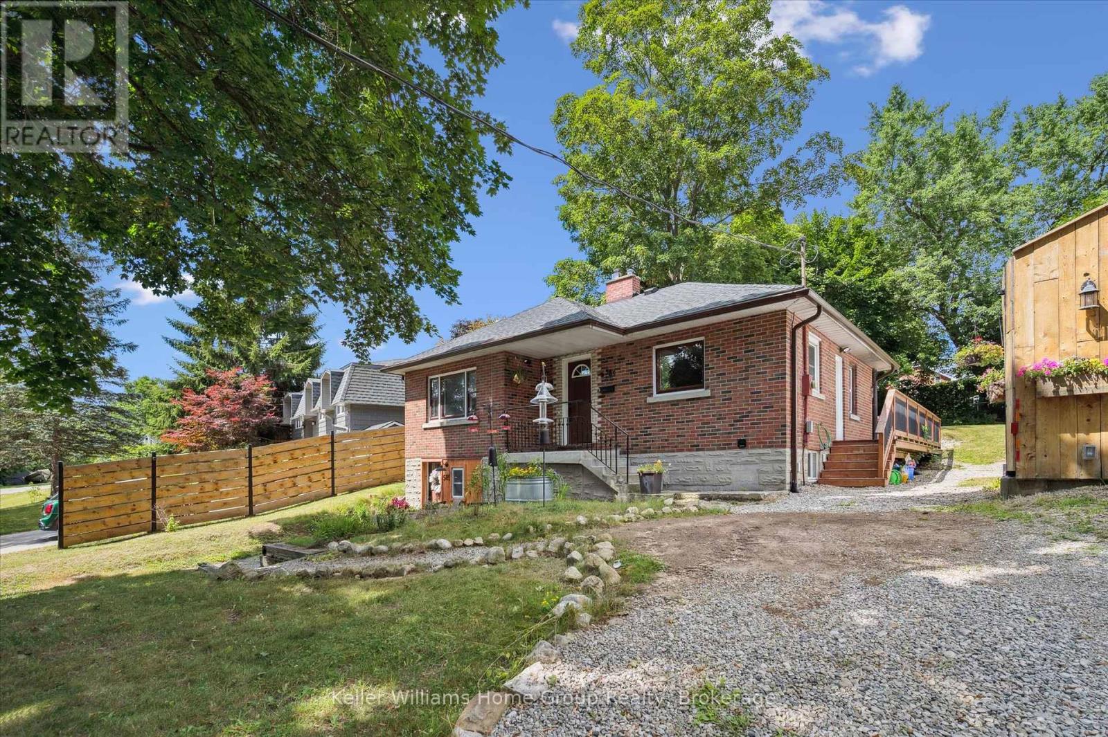 585 Blair Street, Centre Wellington, Ontario  N1M 1S5 - Photo 47 - X12303137