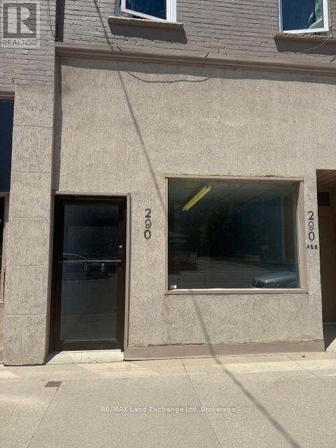 290 Josephine Street, North Huron, Ontario  N0G 2W0 - Photo 1 - X12303148