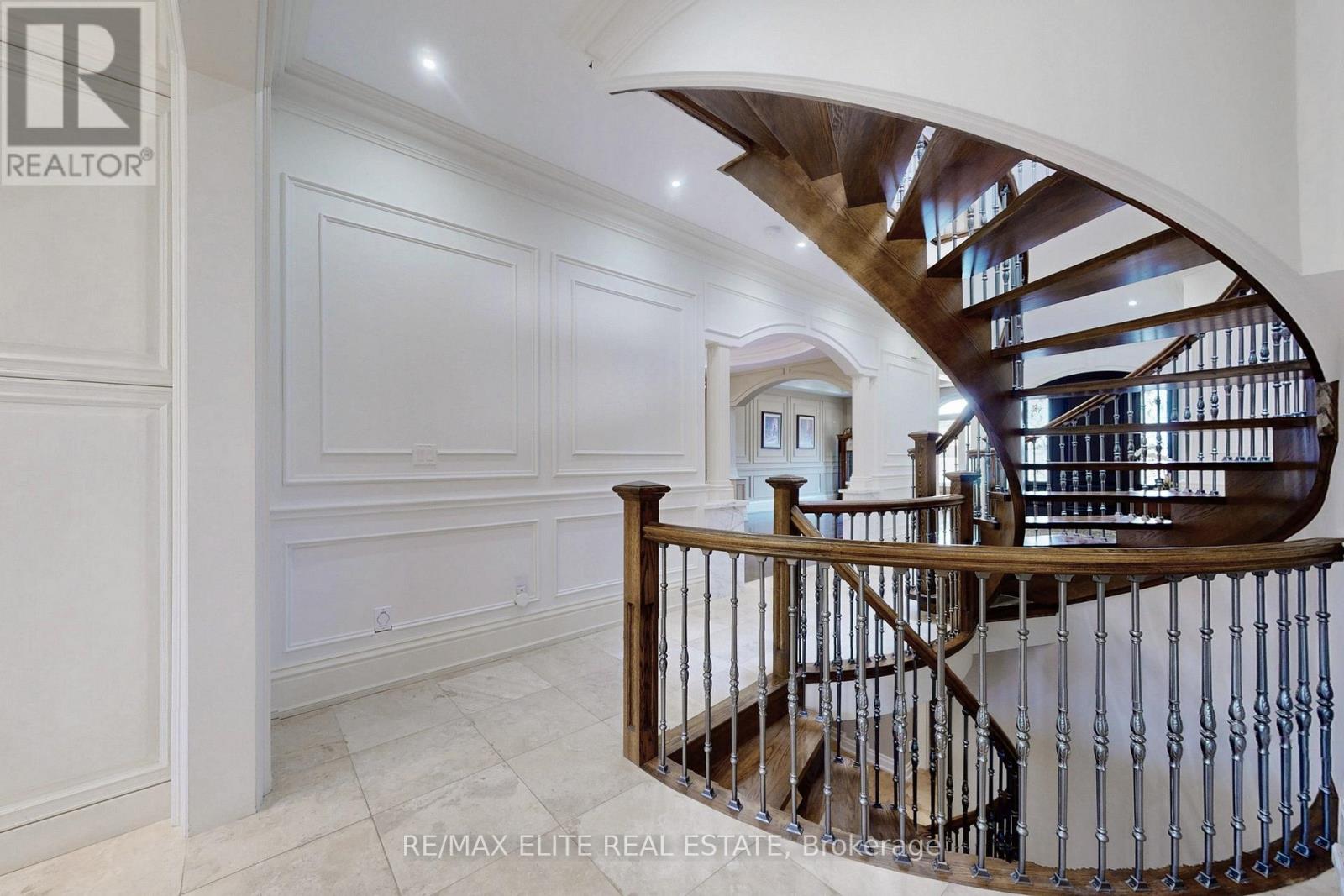 34 May Avenue, Richmond Hill, Ontario  L4C 3S6 - Photo 10 - N12271740