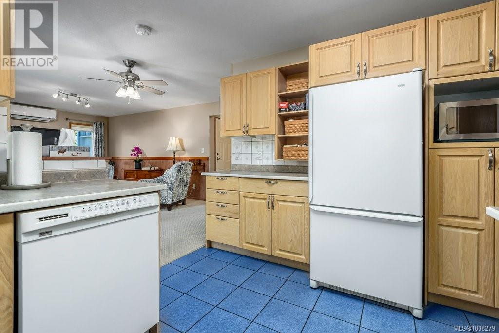 1755 Thorpe Ave, Courtenay, British Columbia  V9M 8M3 - Photo 6 - 1008279