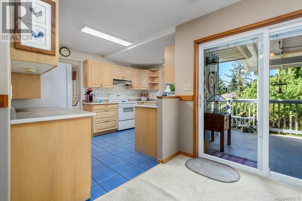 1755 Thorpe Ave, Courtenay, British Columbia  V9M 8M3 - Photo 21 - 1008279