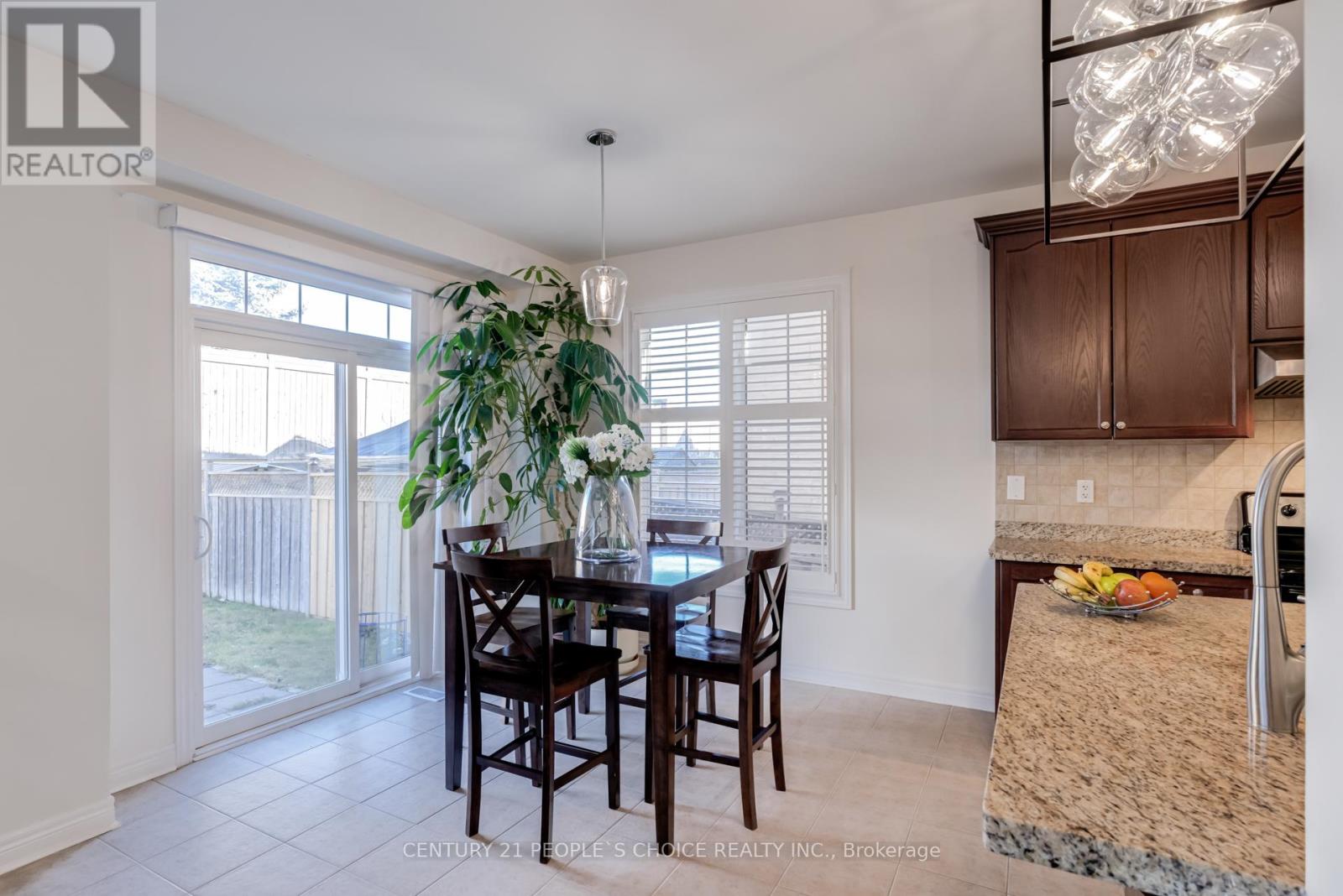 25 Fahey Drive, Brampton (Bram West), Ontario  L6Y 0N8 - Photo 17 - W12302744