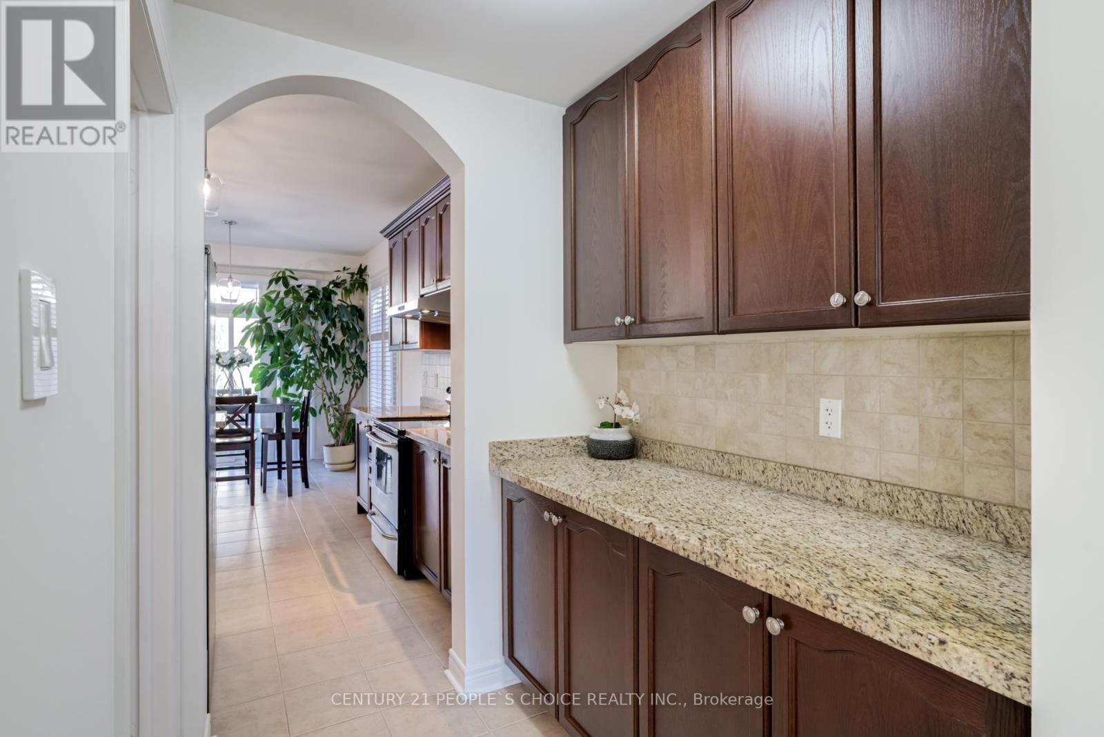 25 Fahey Drive, Brampton (Bram West), Ontario  L6Y 0N8 - Photo 15 - W12302744