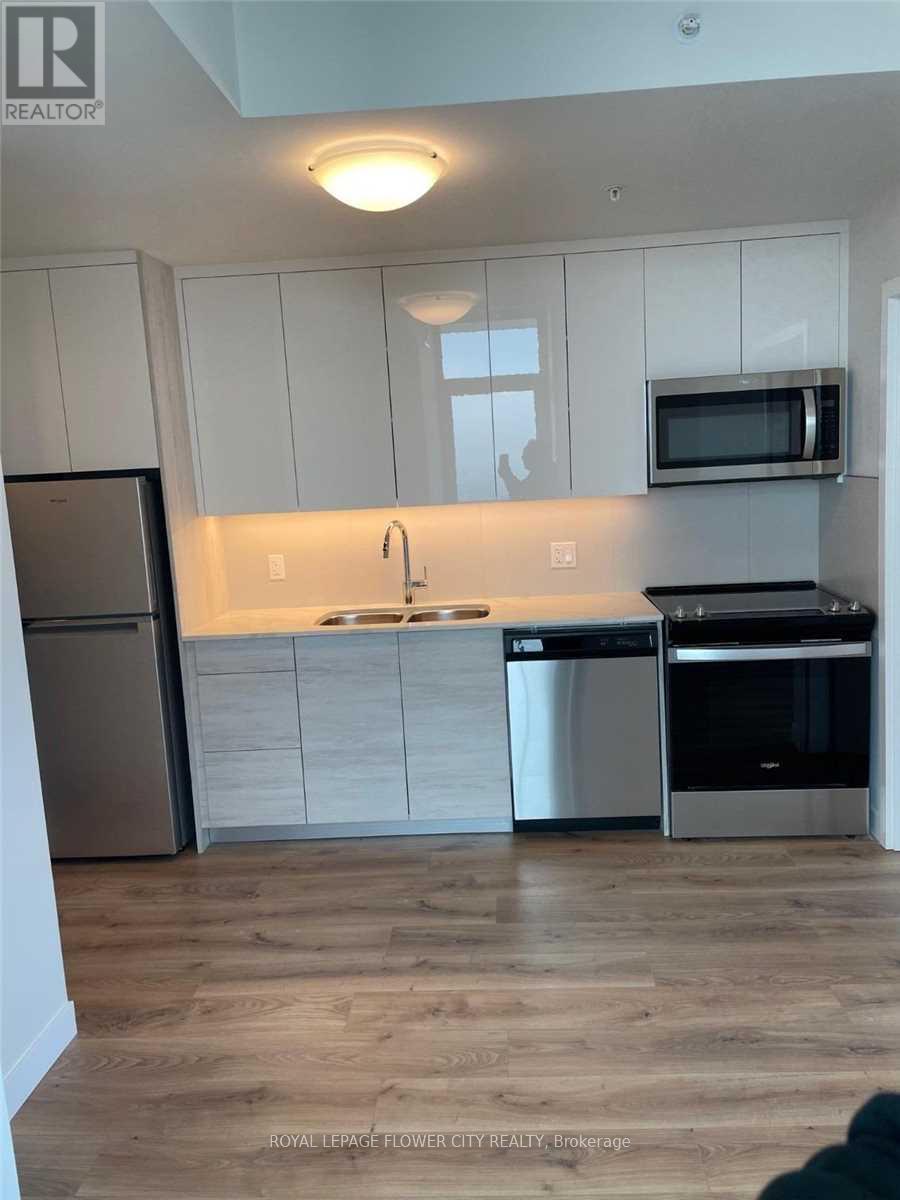 2402 - 60 Frederick Street, Kitchener, Ontario  N2H 1A3 - Photo 4 - X12302980