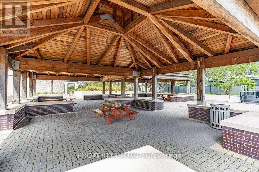 2103 - 1 Valhalla Inn Road, Toronto (Islington-City Centre West), Ontario  M9B 1S9 - Photo 17 - W12293724
