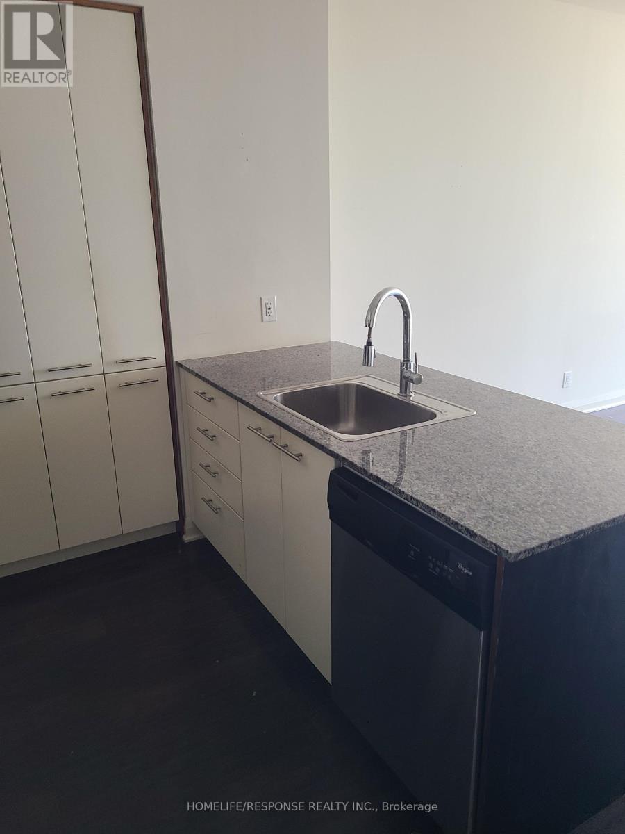 2103 - 1 Valhalla Inn Road, Toronto (Islington-City Centre West), Ontario  M9B 1S9 - Photo 5 - W12293724