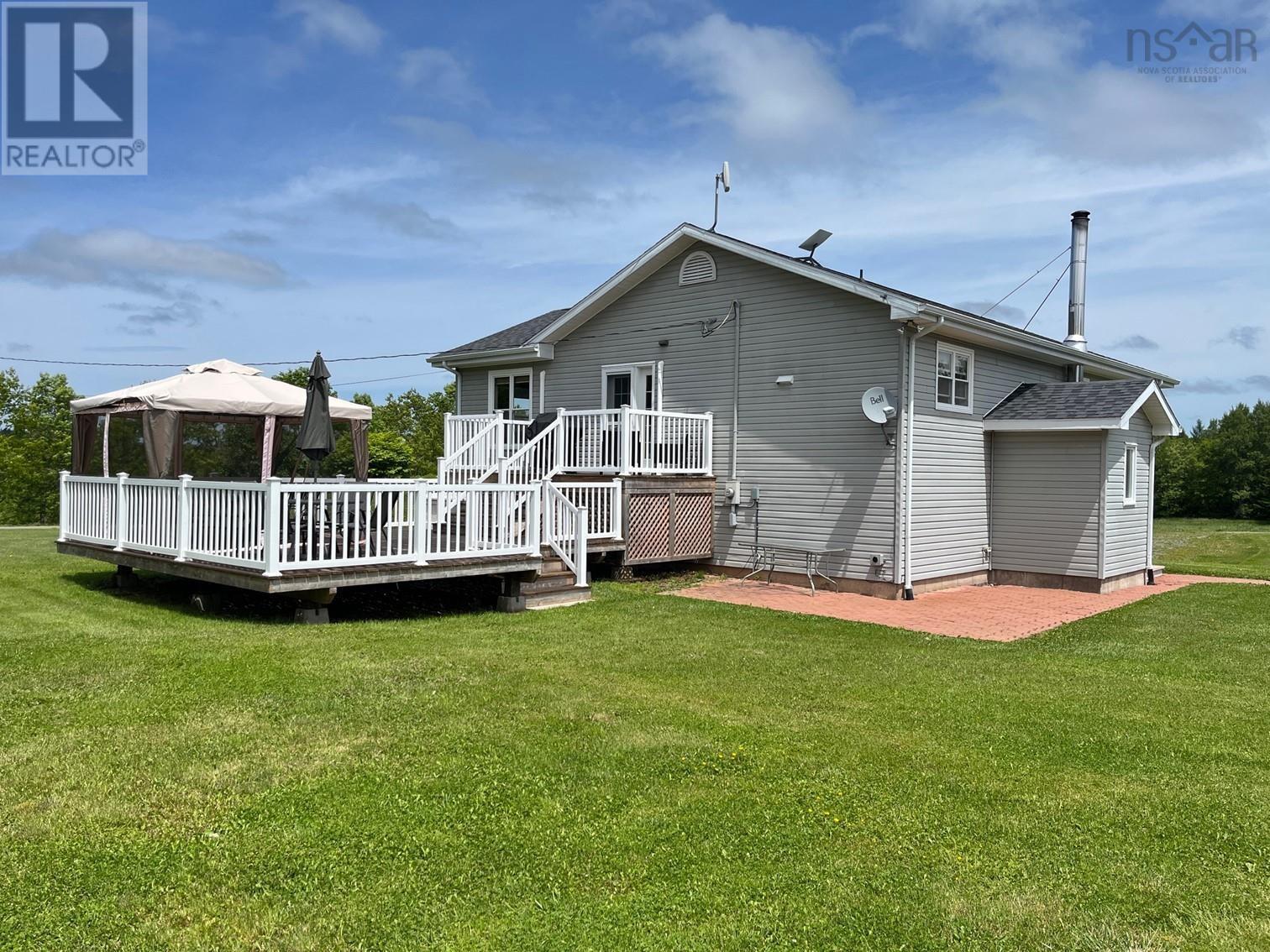 6208 Highway 289, Cross Roads, Nova Scotia  B0N 2J0 - Photo 2 - 202510604