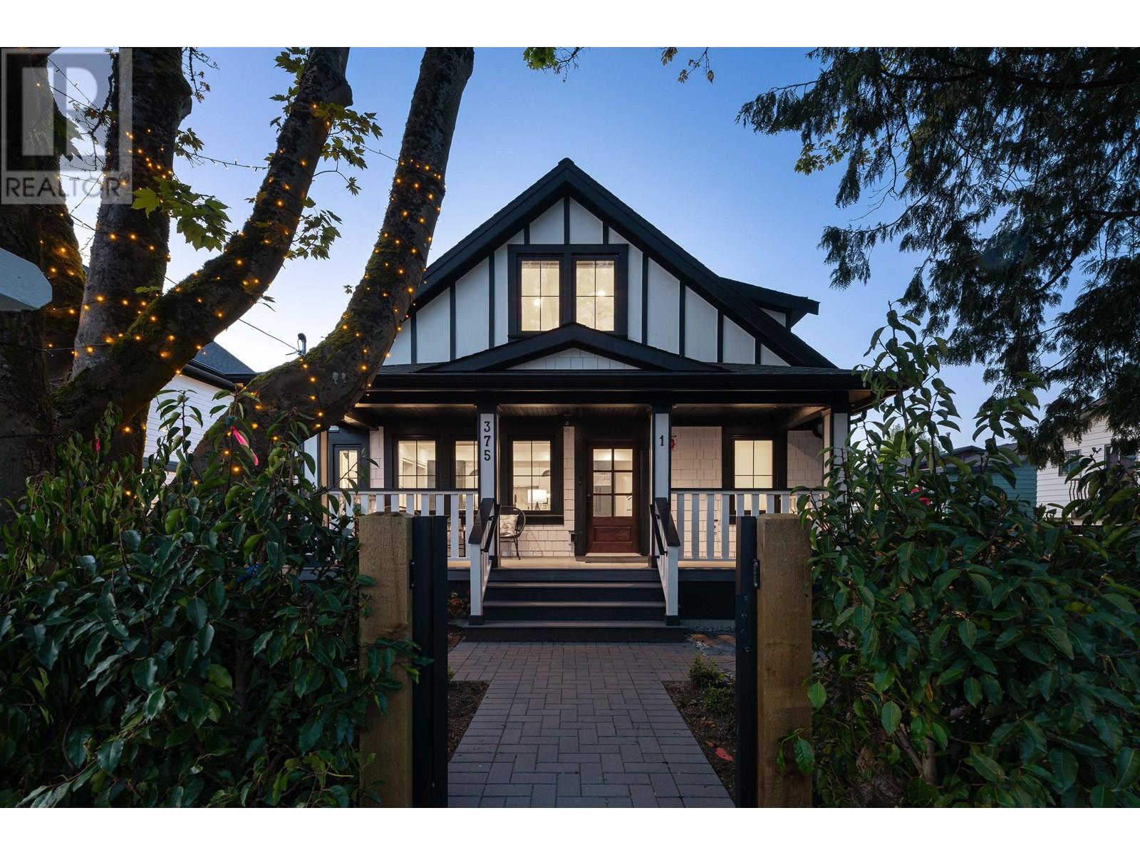 1 375 E 33RD AVENUE, Vancouver, British Columbia
