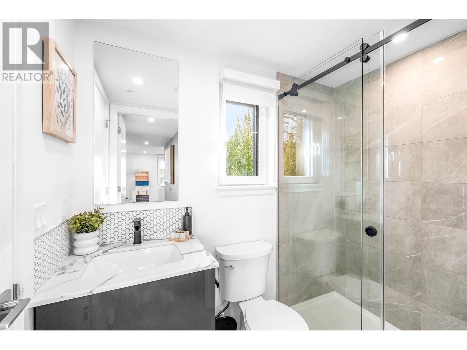 111 2085 E 1st Avenue, Vancouver, British Columbia V5N 1B6 - Photo 17 - R3019279