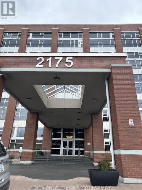 Property at 2175 WYANDOTTE STREET East Unit# 410 image 2