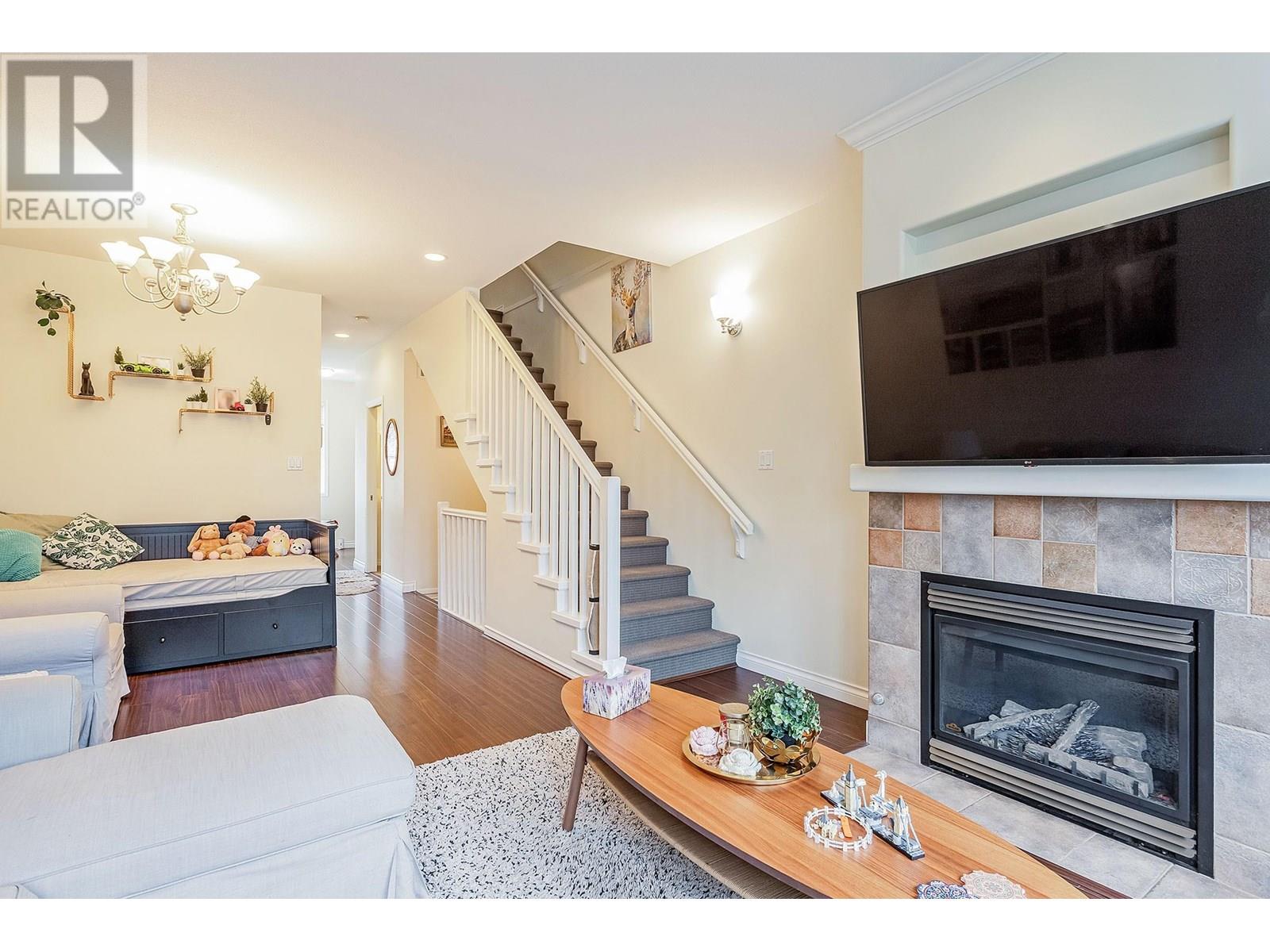 7 6811 Livingstone Place, Richmond, British Columbia V7C 5V8 - Photo 6 - R3020854