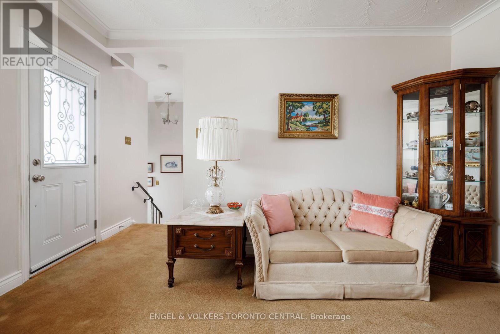 231 Shawnee Circle, Toronto, Ontario  M2H 2Y3 - Photo 10 - C12303116