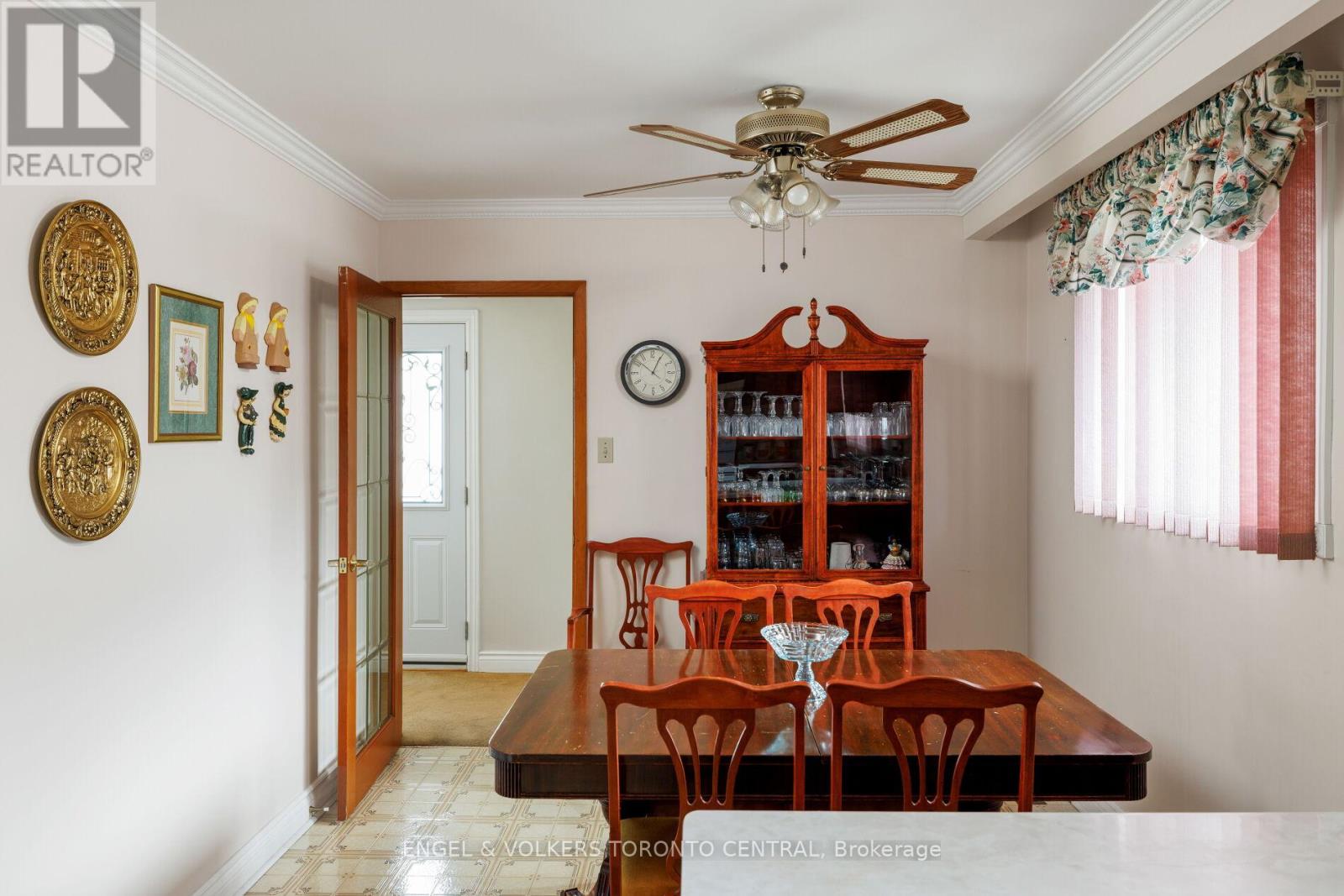 231 Shawnee Circle, Toronto, Ontario  M2H 2Y3 - Photo 14 - C12303116