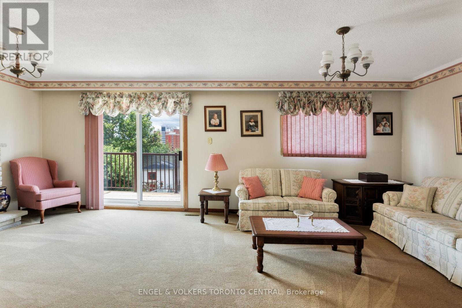 231 Shawnee Circle, Toronto, Ontario  M2H 2Y3 - Photo 27 - C12303116