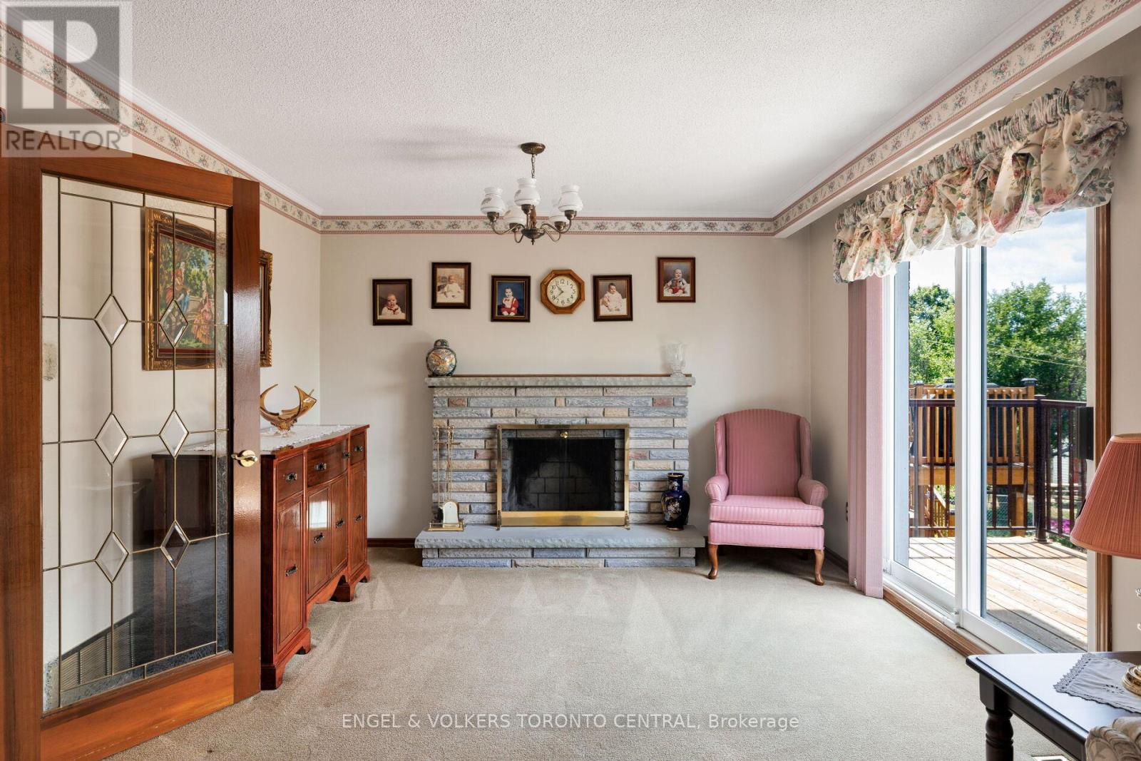 231 Shawnee Circle, Toronto, Ontario  M2H 2Y3 - Photo 29 - C12303116