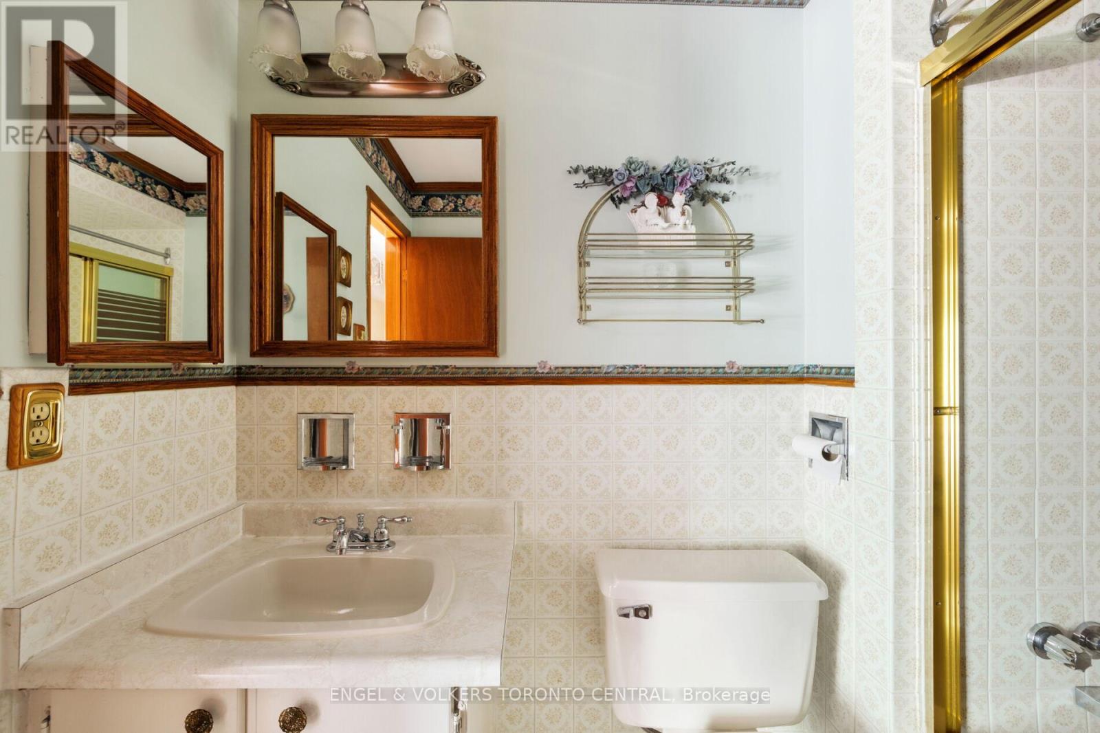 231 Shawnee Circle, Toronto, Ontario  M2H 2Y3 - Photo 31 - C12303116