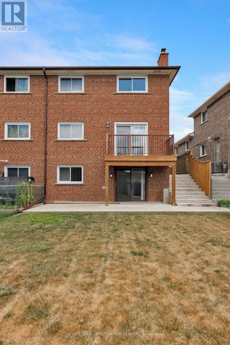 231 Shawnee Circle, Toronto, Ontario  M2H 2Y3 - Photo 47 - C12303116