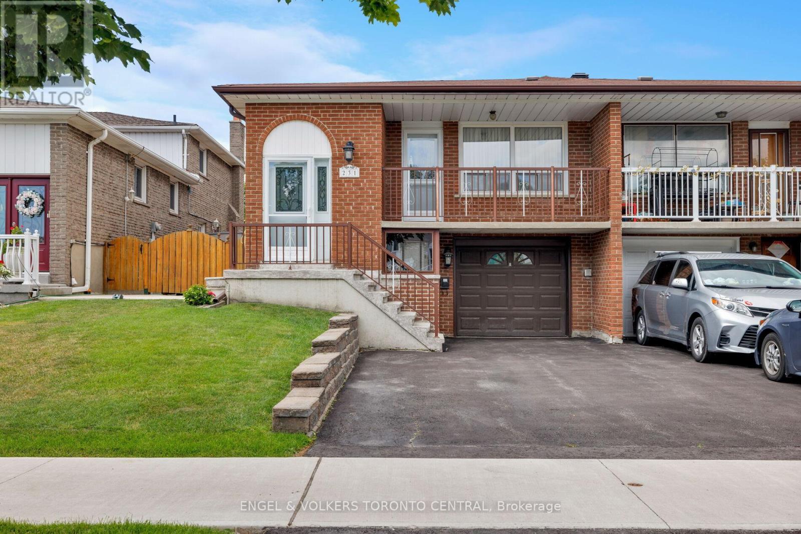 231 Shawnee Circle, Toronto, Ontario  M2H 2Y3 - Photo 49 - C12303116
