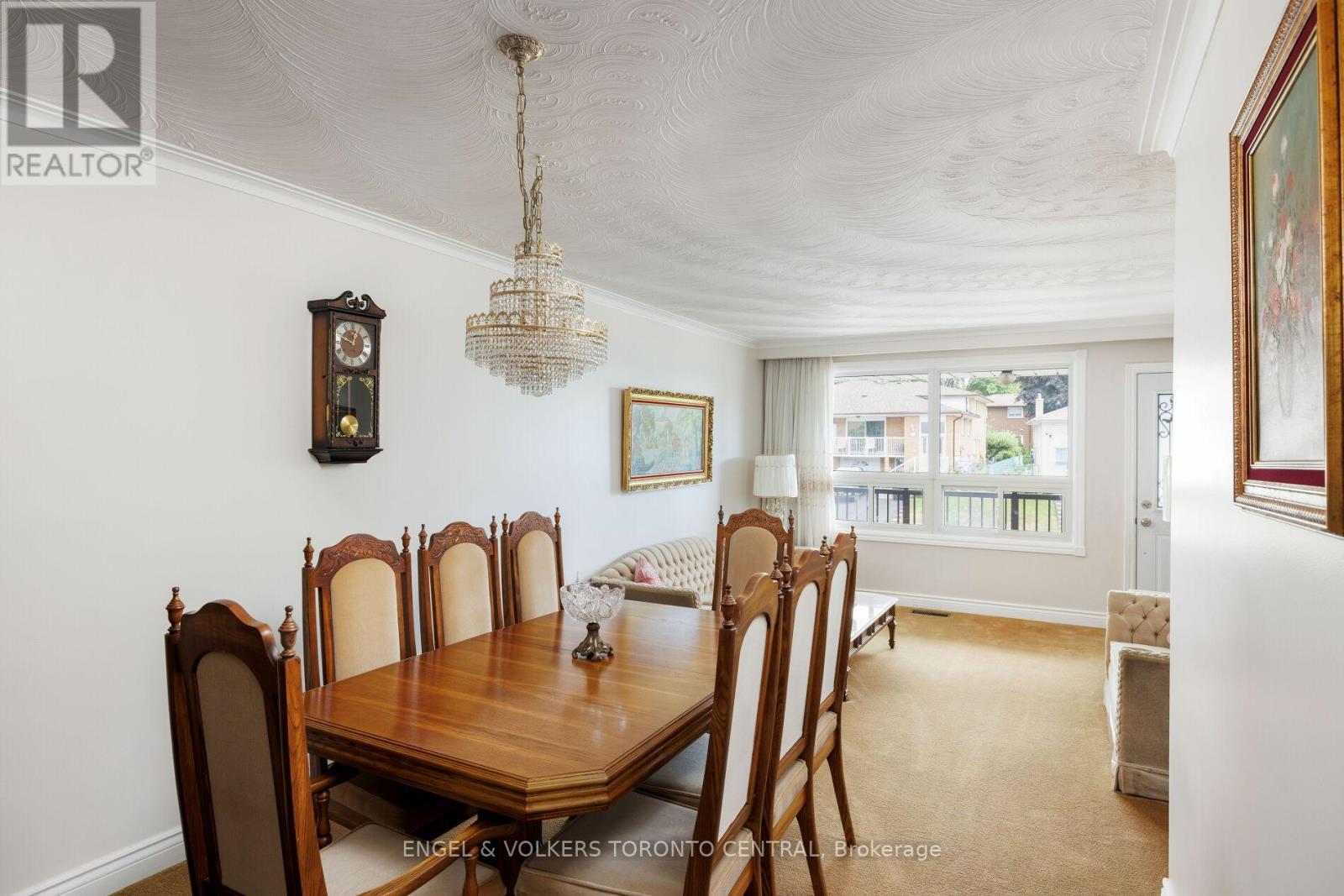 231 Shawnee Circle, Toronto, Ontario  M2H 2Y3 - Photo 7 - C12303116