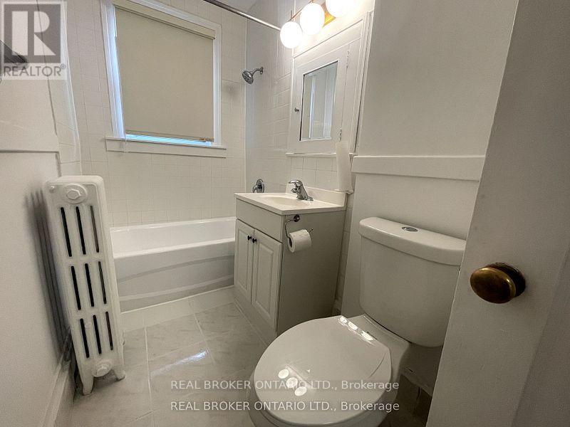 9 - 2 Broadway Avenue, Toronto, Ontario  M4P 1T4 - Photo 12 - C12303166