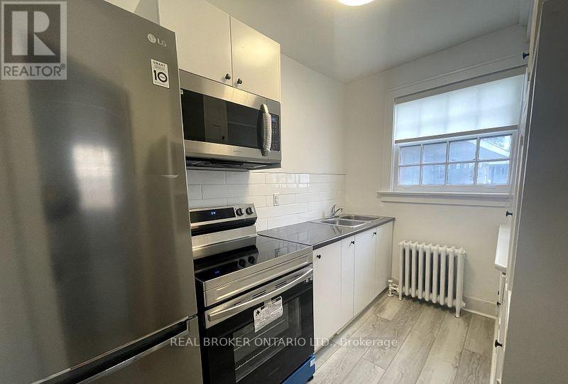 9 - 2 Broadway Avenue, Toronto, Ontario  M4P 1T4 - Photo 6 - C12303166