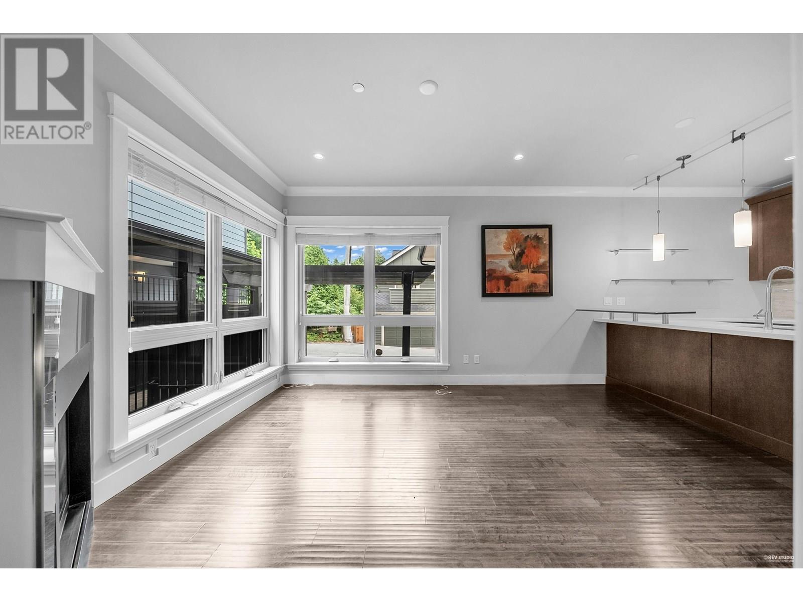 3 651 W 14th Street, North Vancouver, British Columbia  V7M 1R3 - Photo 8 - R3021520