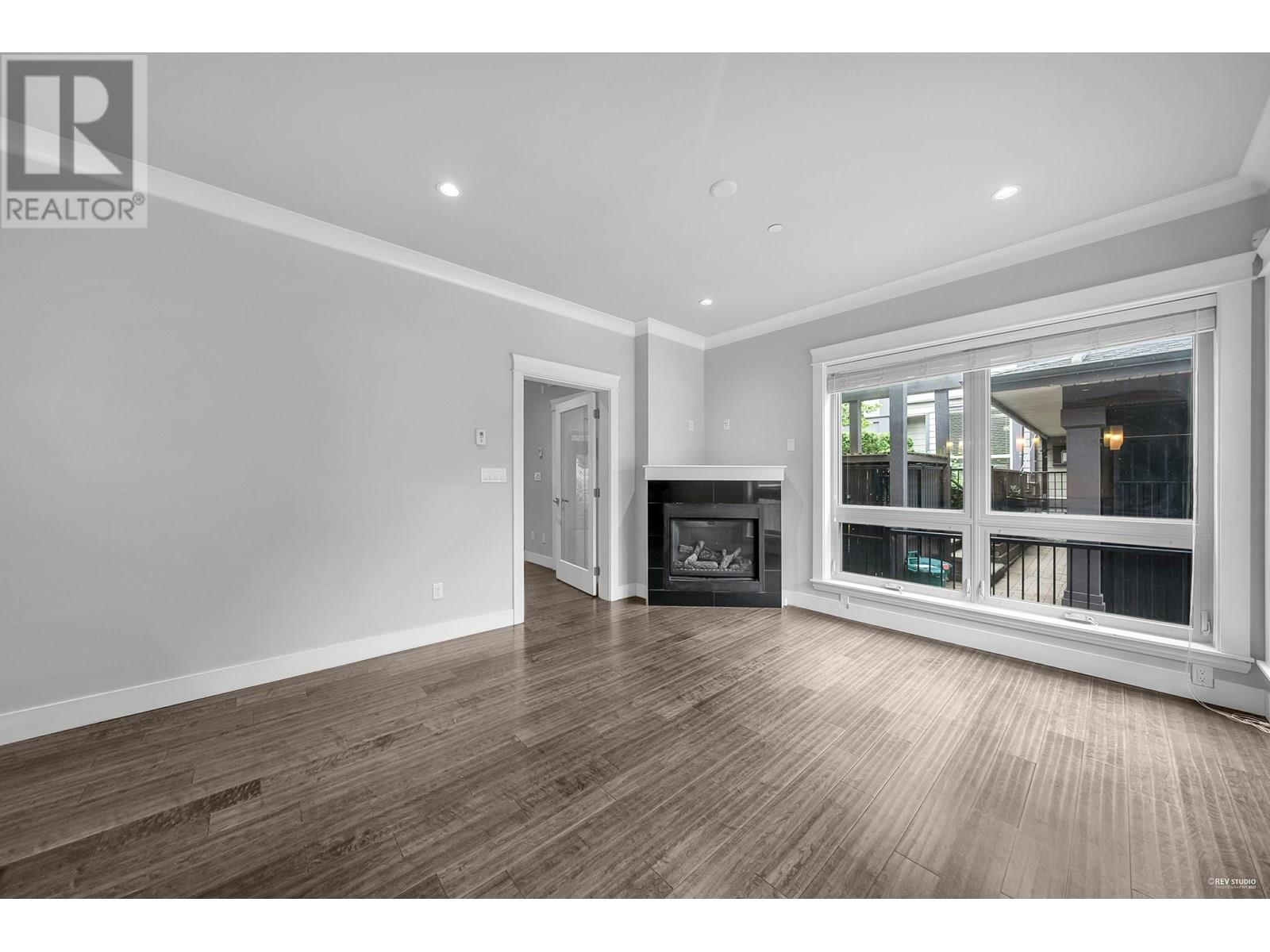 3 651 W 14th Street, North Vancouver, British Columbia  V7M 1R3 - Photo 10 - R3021520