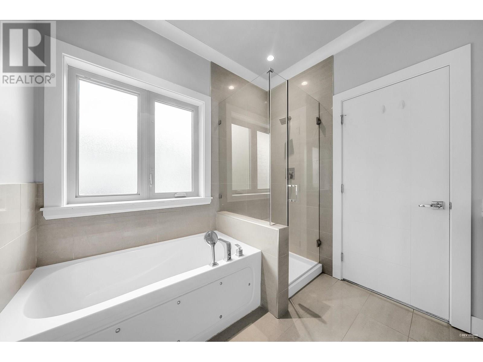 3 651 W 14th Street, North Vancouver, British Columbia  V7M 1R3 - Photo 27 - R3021520