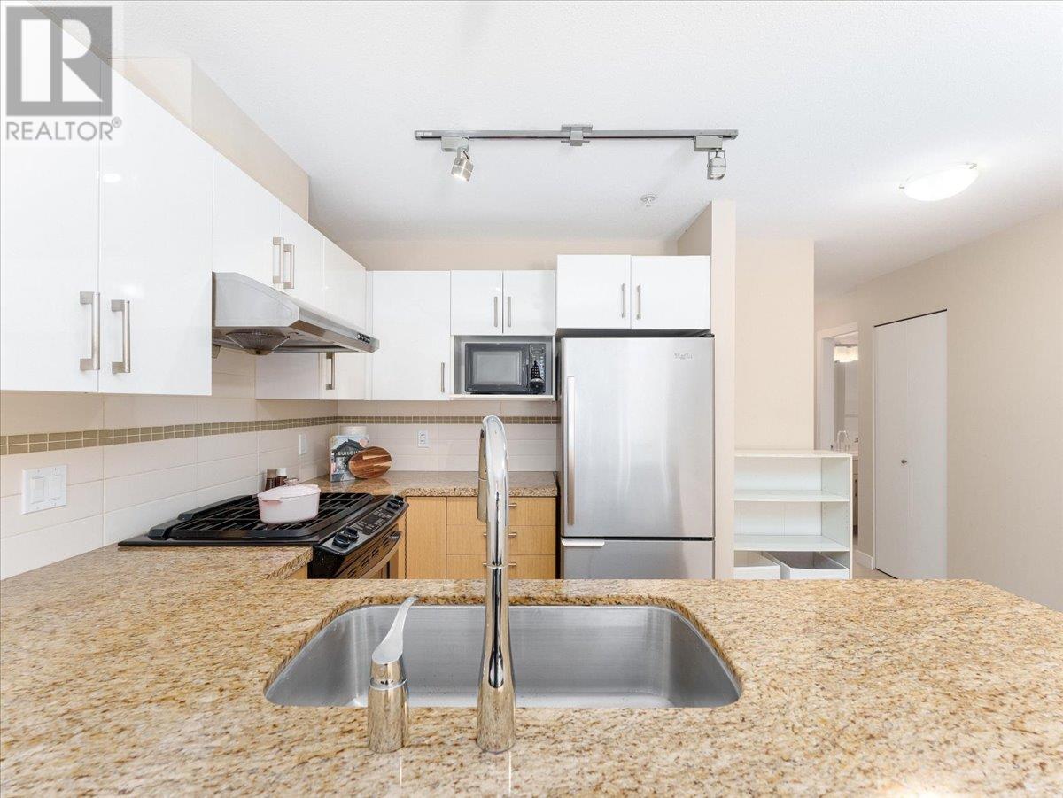 101 6800 Eckersley Road, Richmond, British Columbia  V6Y 0E7 - Photo 9 - R3021815