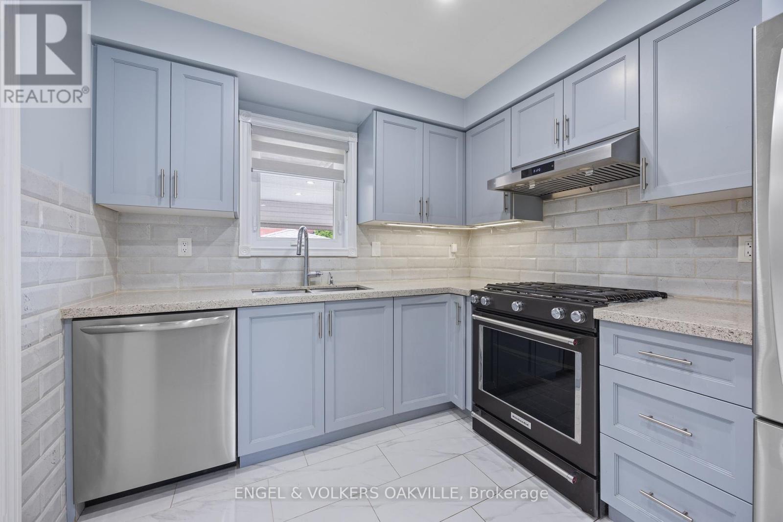 Property at 10 CRIEFF AVENUE image 5