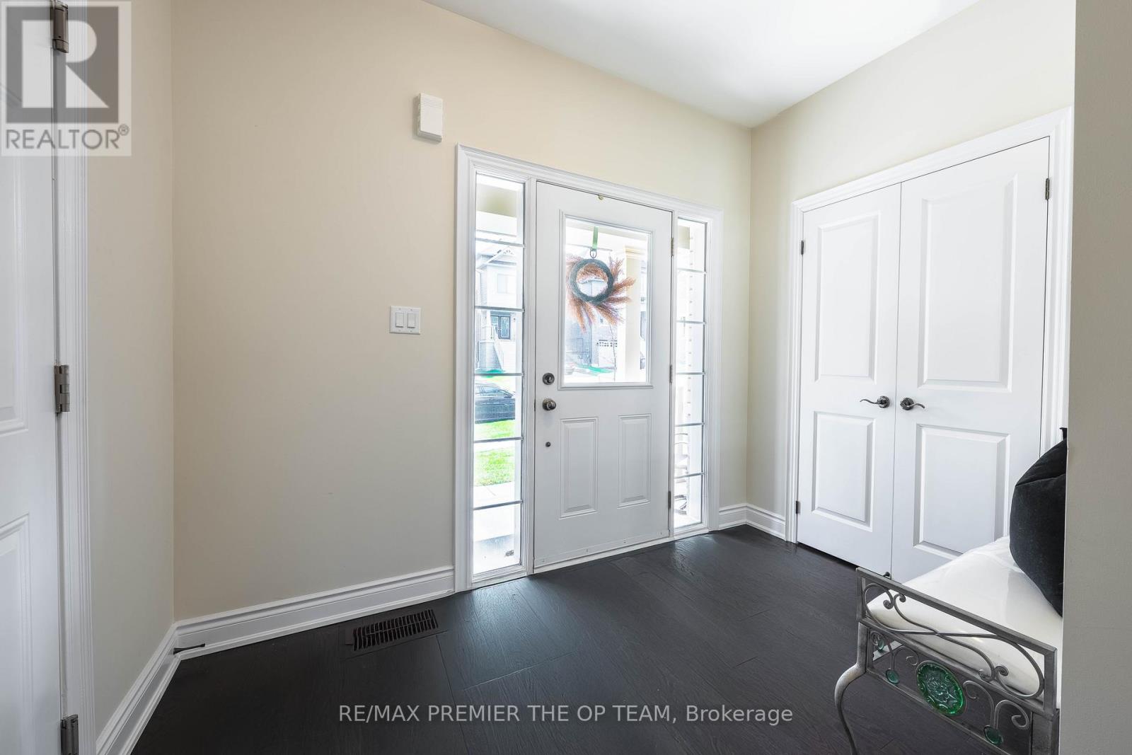 Property at 53 JANES CRESCENT image 3
