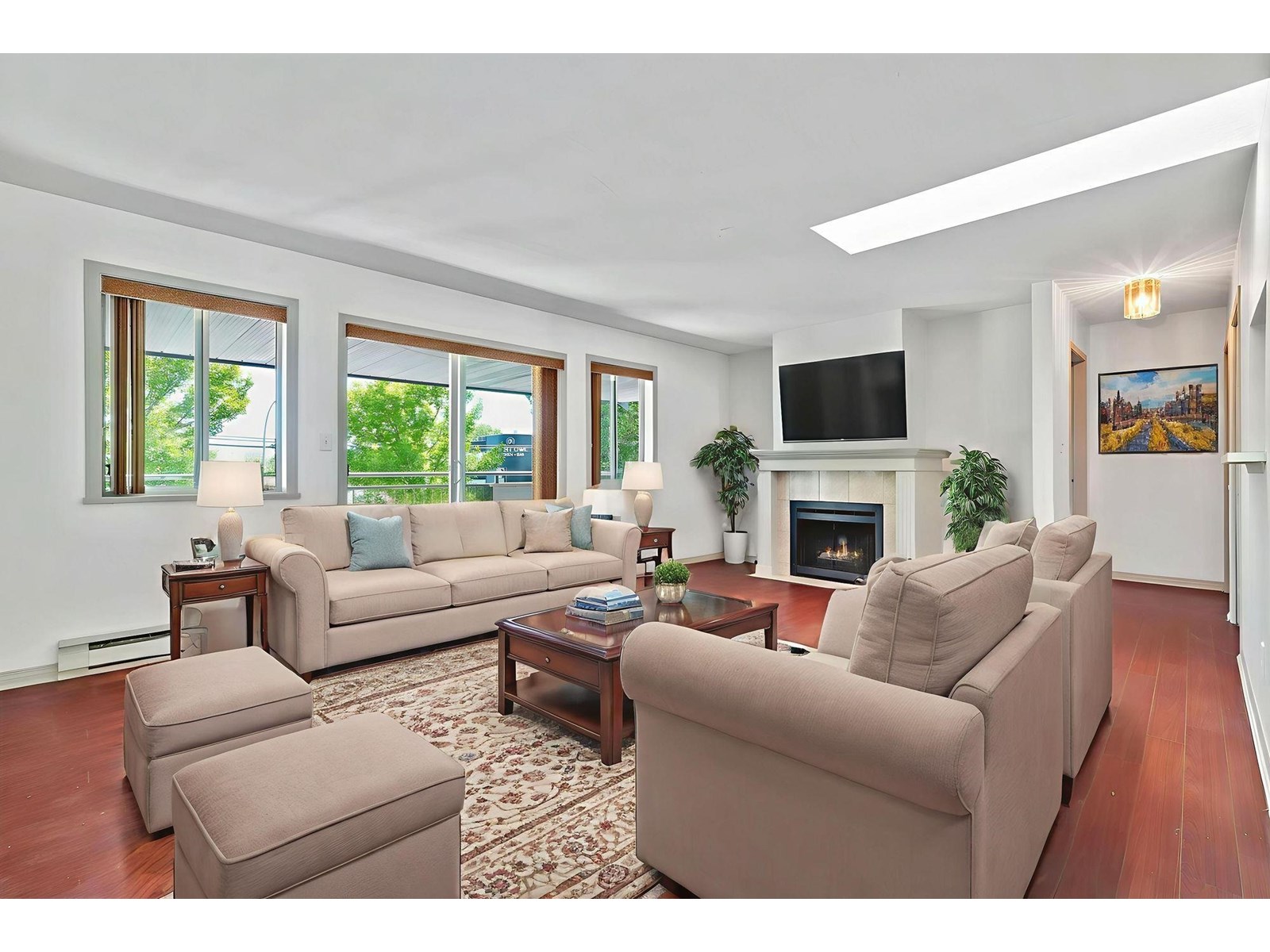 Property at 404 19645 64 AVENUE image 2