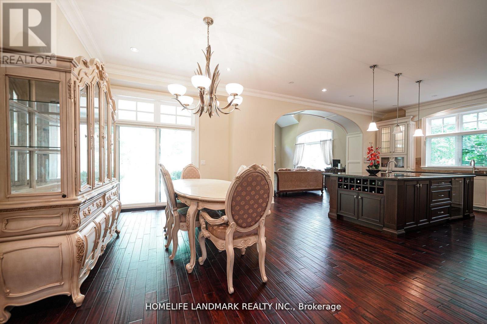 450 Meadow Wood Road, Mississauga, Ontario  L5J 2S3 - Photo 12 - W12303067