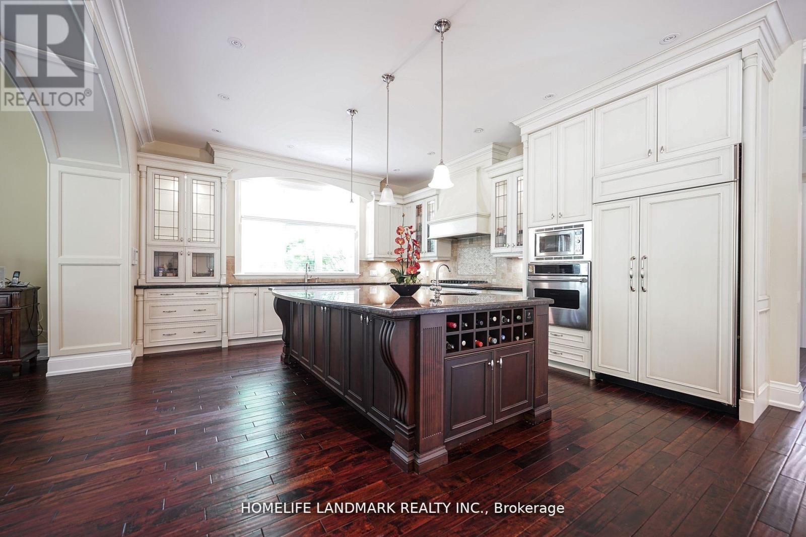 450 Meadow Wood Road, Mississauga, Ontario  L5J 2S3 - Photo 17 - W12303067